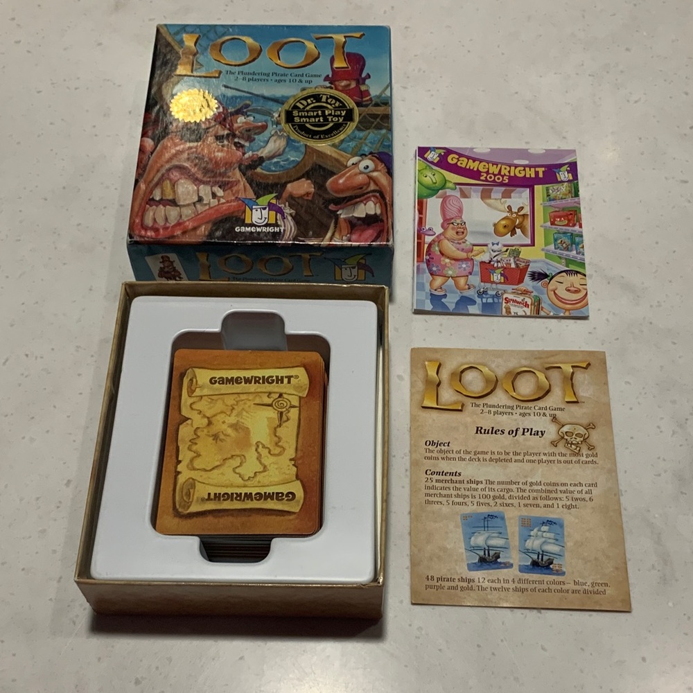 LOOT The plundering Pirate Card Game by -GameWright Mensa select & Dr Toy award